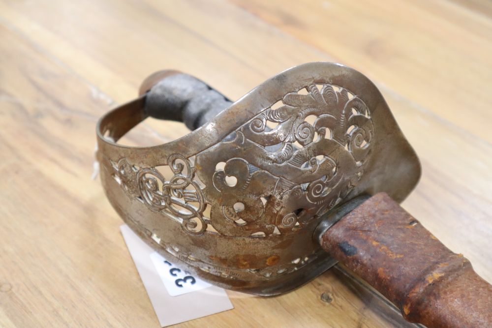 An Edward VII Infantry Officers sword, shagreen grip and 91cm etched, single edged blade, leather scabbard